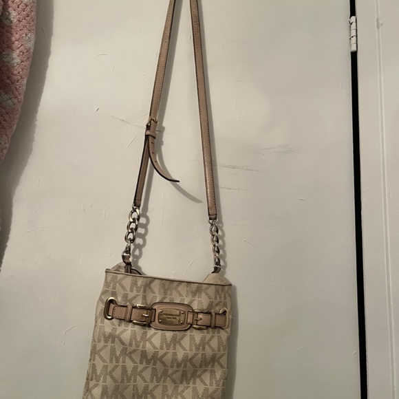 Michael Kors Crossbody Bag - Picture 3 of 6